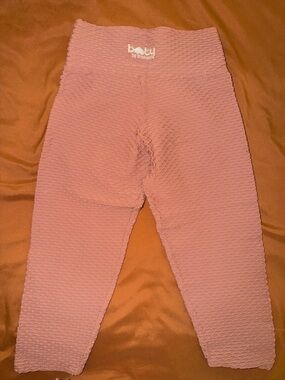 Booty by Brabants Pink Textured High-Waist Leggings